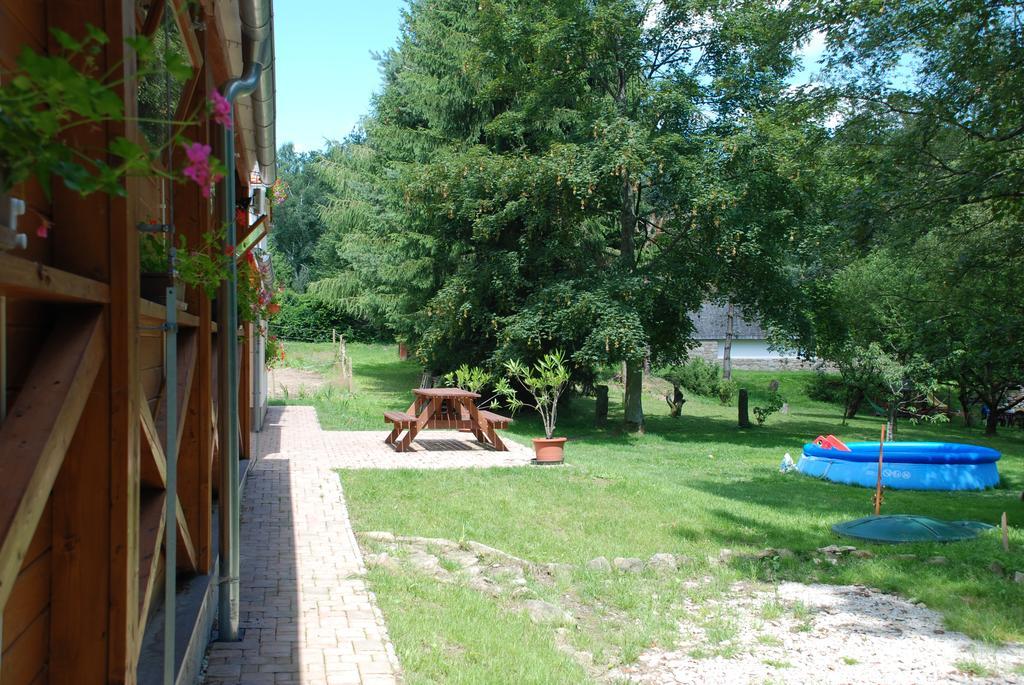 Penzion Staj Navary Apartment Luaran gambar