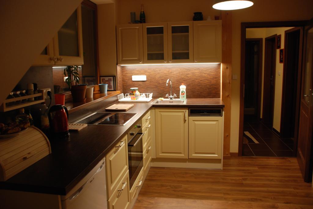 Penzion Staj Navary Apartment Luaran gambar